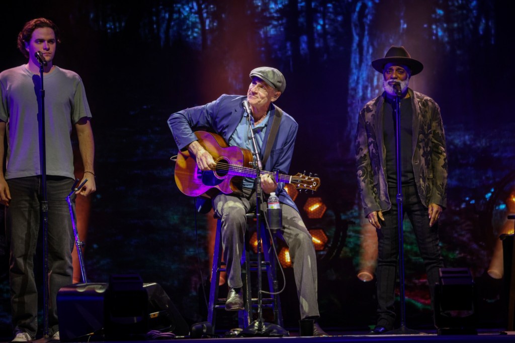James Taylor announces 2026 tour, including San Diego concert in April – San Diego Union-Tribune
