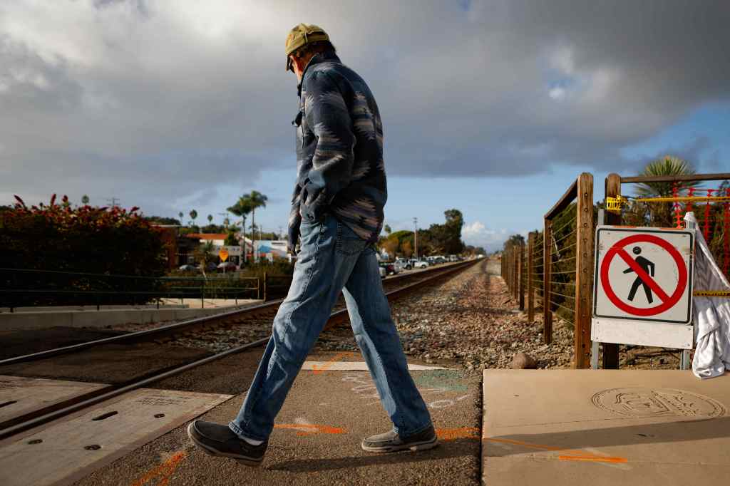 State grants Encinitas permission for two Leucadia rail crossings – San Diego Union-Tribune