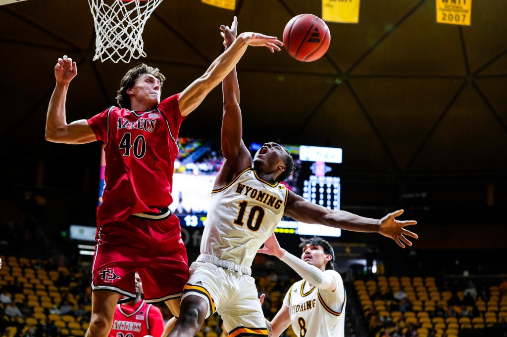 Aztecs bid farewell to Laramie with a runaway win over Wyoming