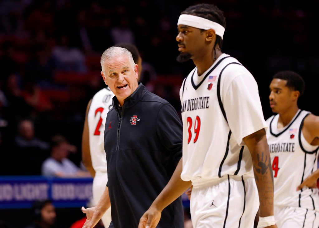 Aztecs face major test from visiting Boise State