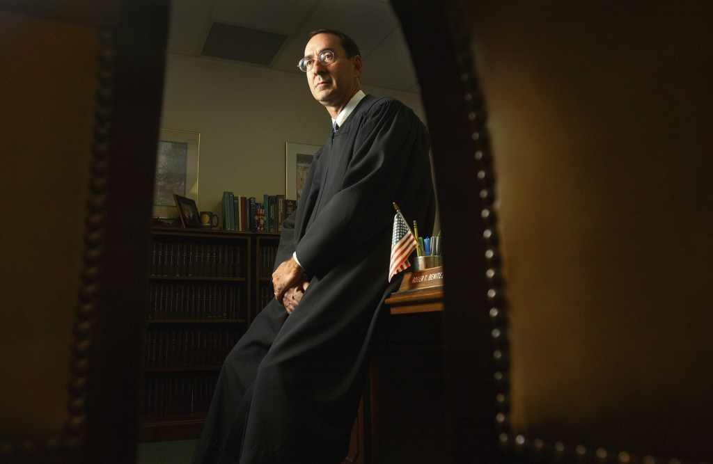 Appeals court pauses, for now, ruling that said teachers can tell parents their child may be transgender – San Diego Union-Tribune