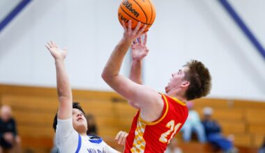 Cathedral Catholic makes 'one more big play' in Western League win over Mira Mesa
