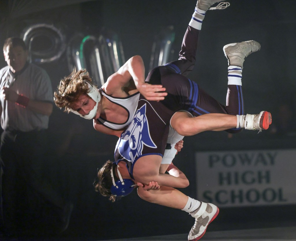 Poway wrestlers head to Clovis for dual meet against Buchanan