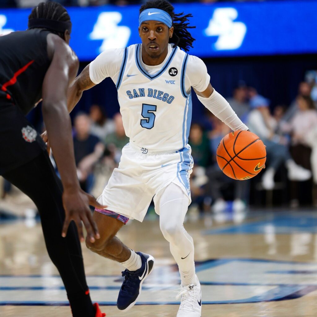 USD travels to Santa Clara with two stars' statuses in question