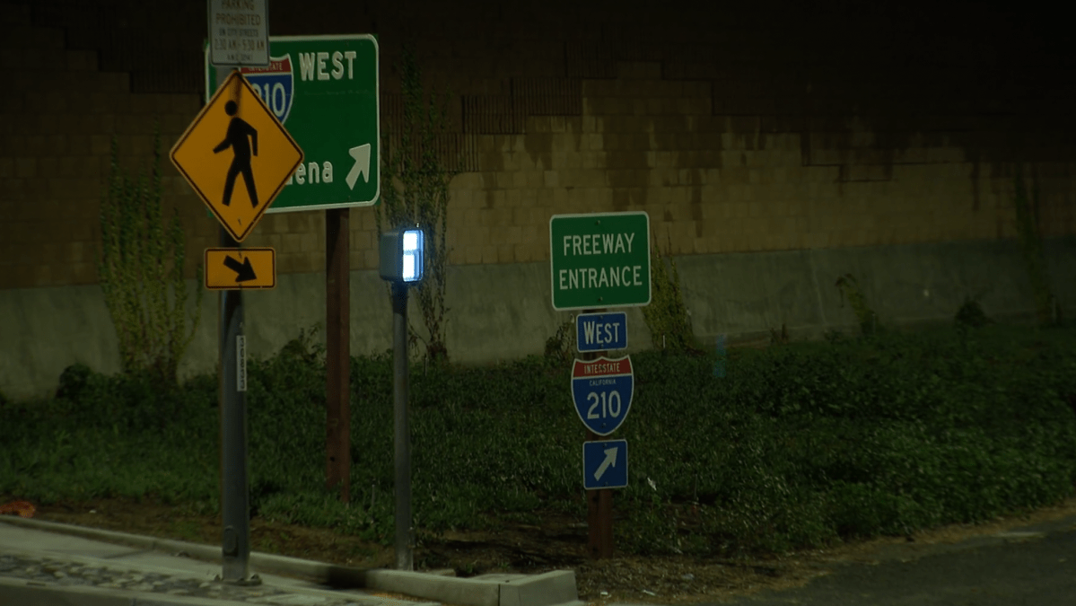 Vehicles damaged by pothole on Arcada onramp – NBC Los Angeles