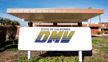 Judge Denies Bid to Make California Issue Non-Domiciled CDLs