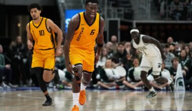 Michael Houge puts up 19 in Oakland’s 73-60 victory over Milwaukee – Macomb Daily