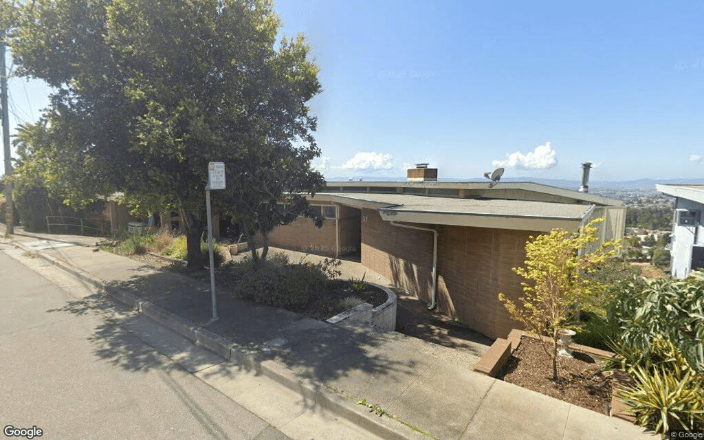 Three-bedroom home sells in Oakland for $1.7 million