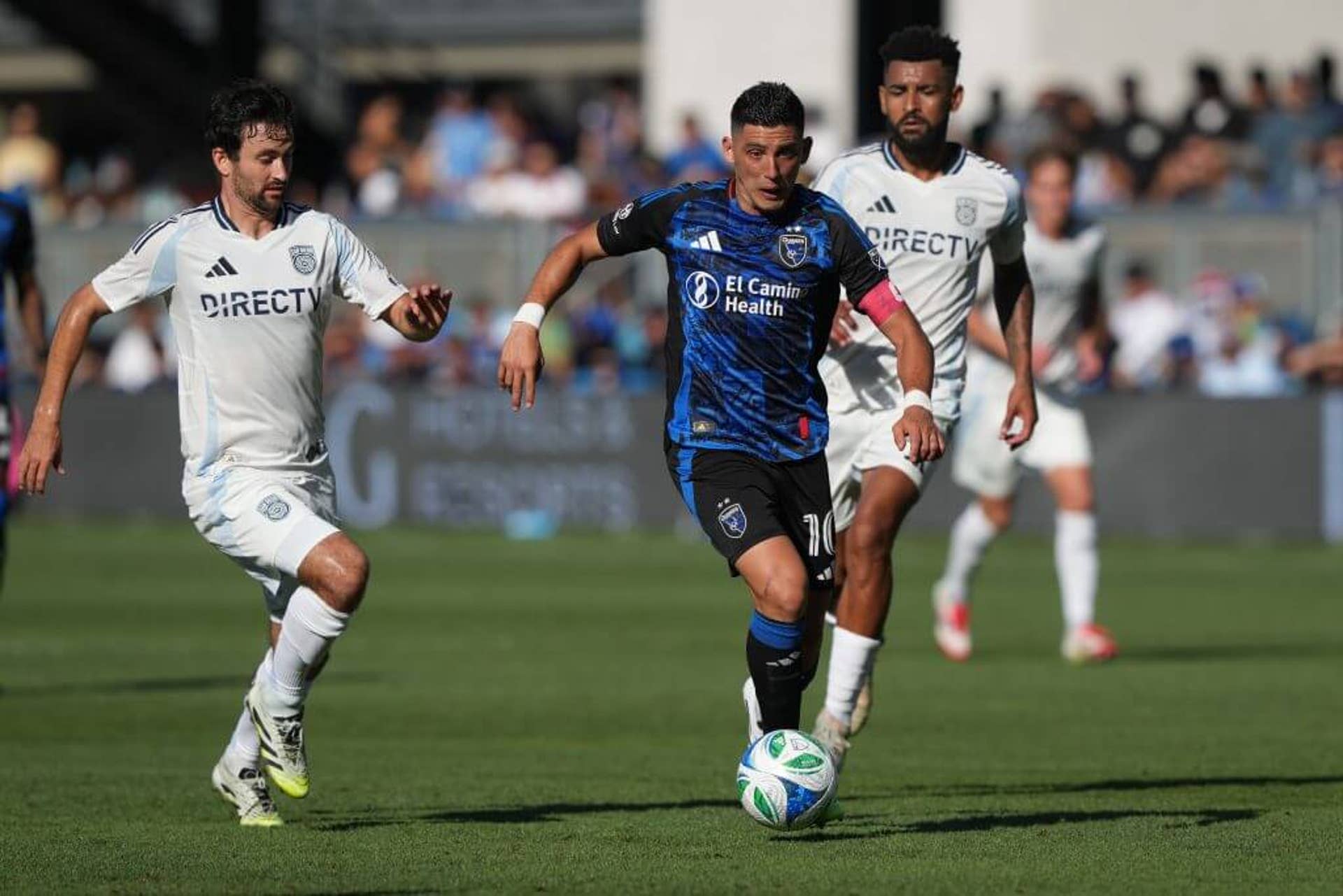 San Jose Earthquakes playmaker Cristian Espinoza