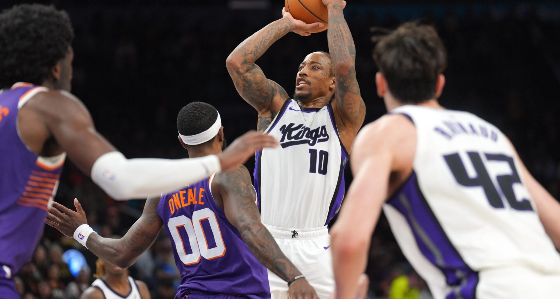 Los Angeles Lakers vs. Sacramento Kings Picks, Prediction, Odds and Line Movement for Monday, January 12, 2026