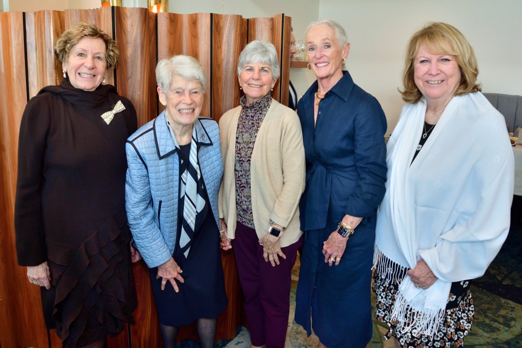 ‘Tea by the Sea’ in La Jolla benefits art program for adults with disabilities – San Diego Union-Tribune