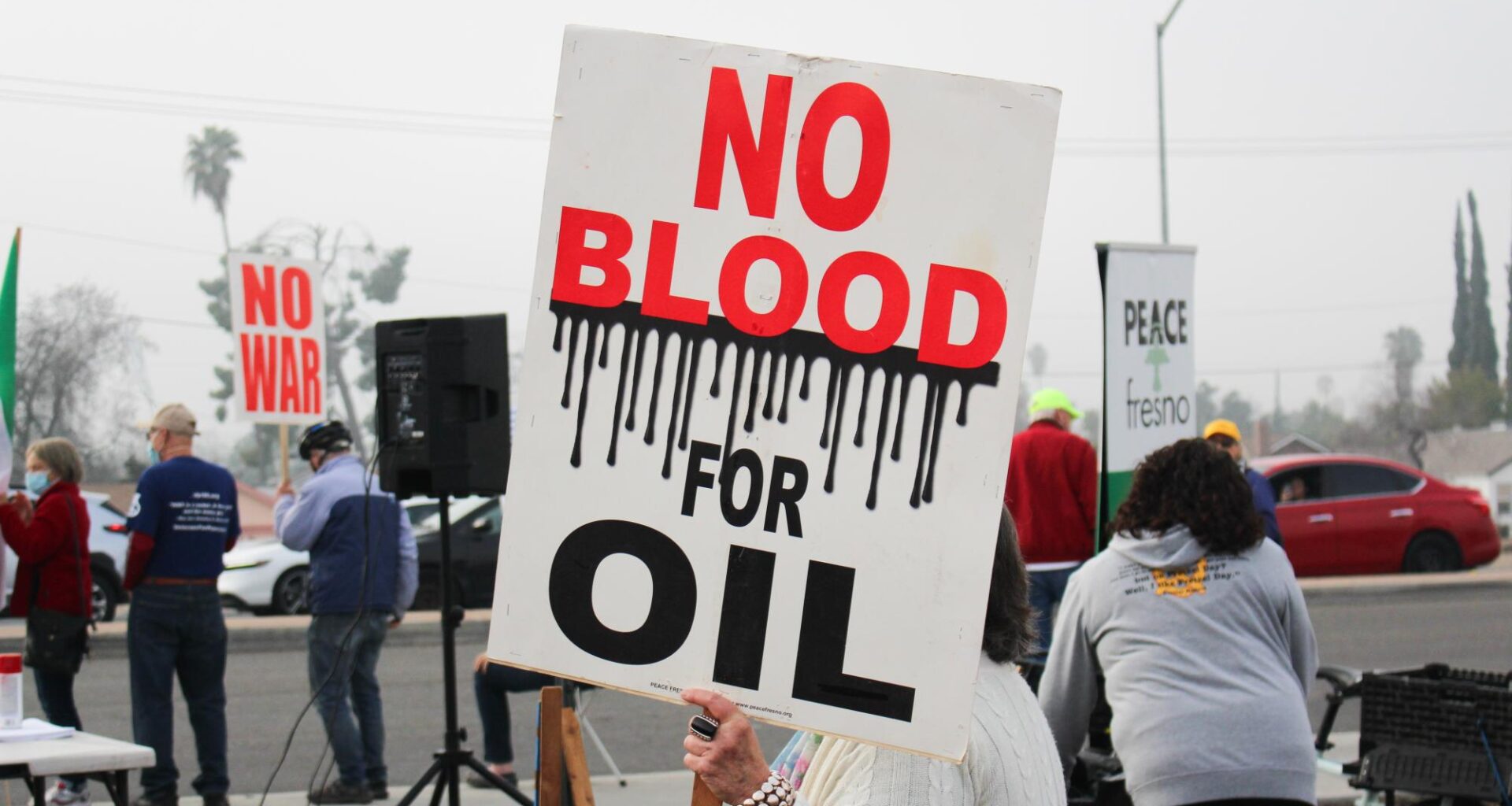 Fresno picketers stand against U.S. action in Venezuela – The Collegian