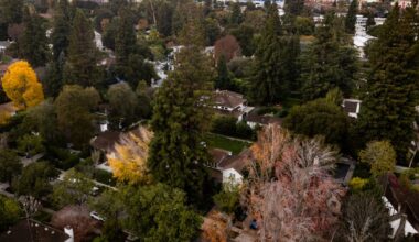 Palo Alto tries to rein in Zuckerberg’s Crescent Park expansion