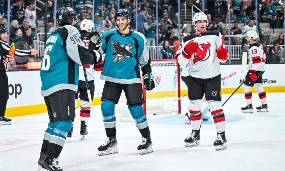 Sharks Sign Wennberg to Three-Year Extension