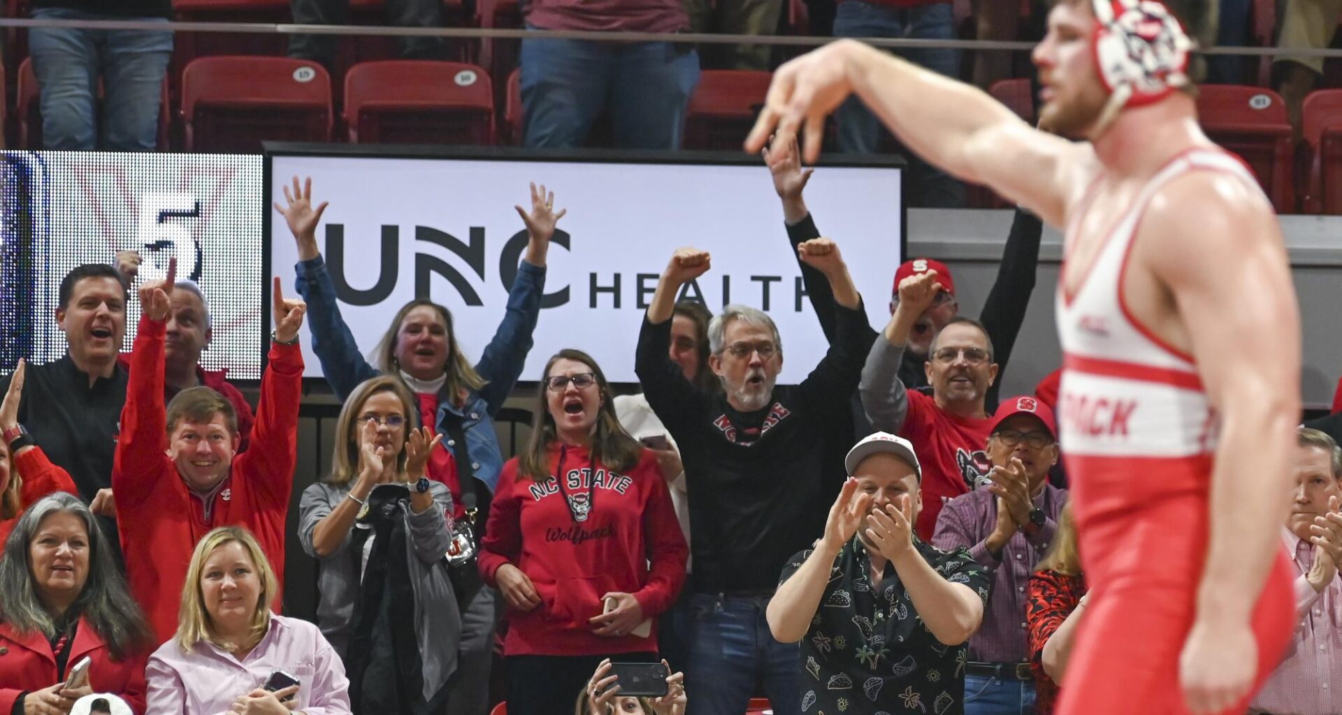 No. 8 NC State wrestling cruises to victory over CSU Bakersfield – Technician