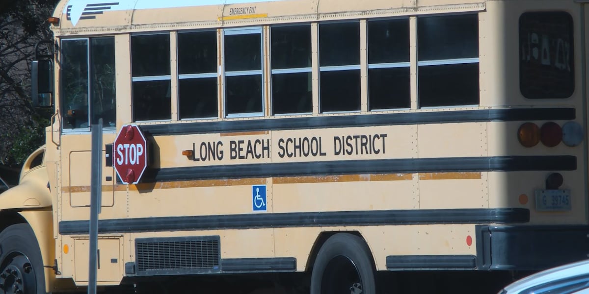 Long Beach School District approves elementary school reconfiguration