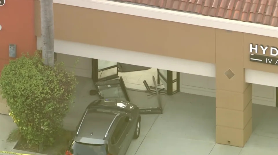 O.C. pursuit crashes