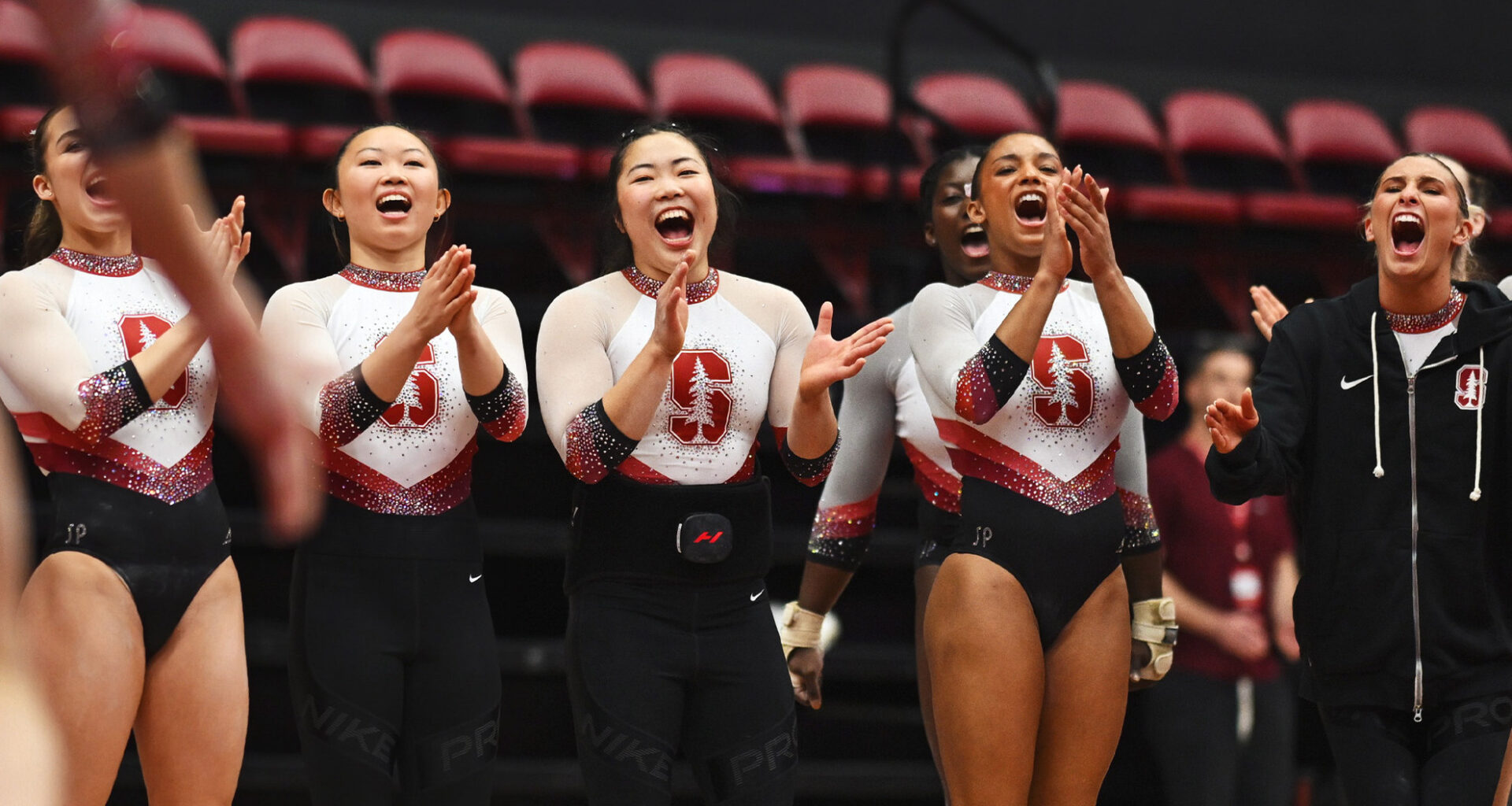 coca-cola-logo-CibyXTuW