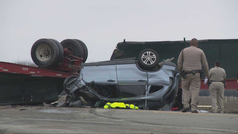 At least one person is dead after a crash on Bear Mountain Boulevard and Wible Road Wednesday morning. PHOTO: KBAK/KBFX