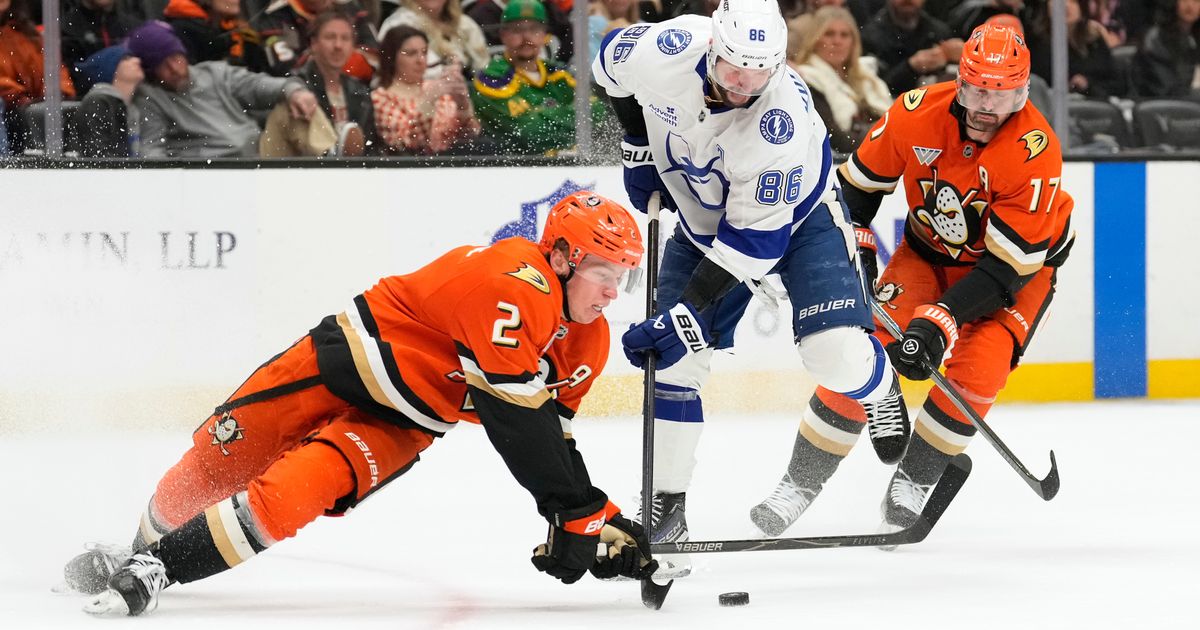 Darren Raddysh scores in OT, Lightning beat Ducks 4-3 in coach Jon Cooper's 1,000th game :: WRAL.com