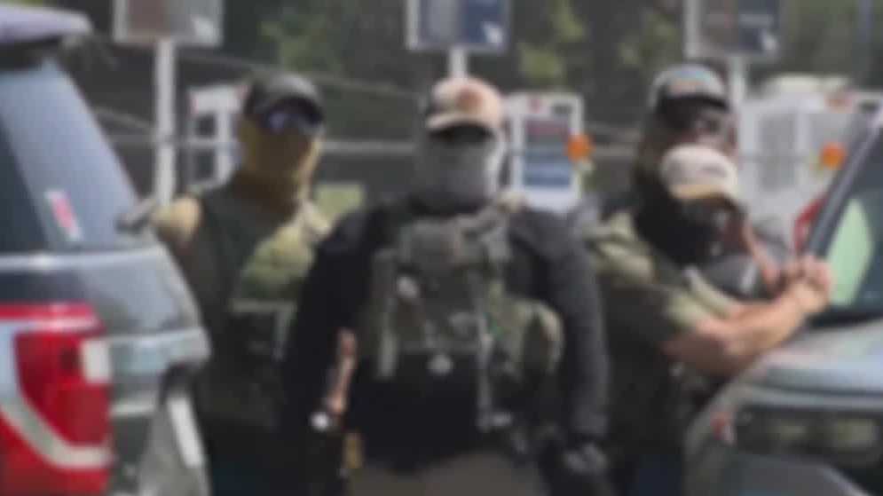 California bill making it easier to sue federal officers moves forward