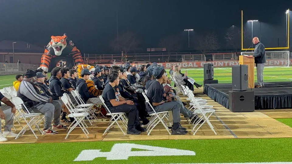 Fresno mayor Jerry Dyer speaks about the Central East football team, which won a CIF Division I-A title.