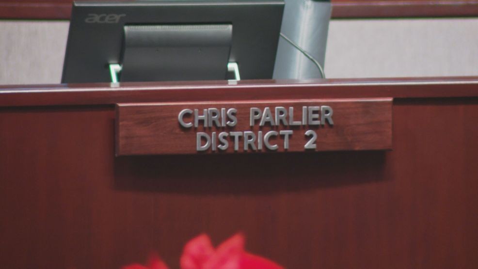 Chris Parlier was sworn in during the Kern County Board of Supervisors meeting Tuesday morning to fill in for the former seat of Zack Scrivner in District 2. PHOTO: KBAK/KBFX