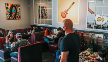 restaurant dining room