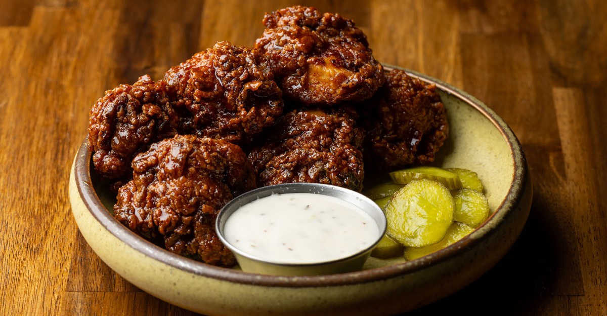 Review: Inglewood’s Two Hommés Blends California With West African Flavors