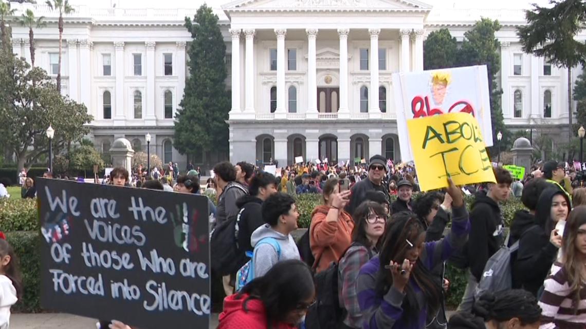 Sacramento students leave class to rally at Capitol
