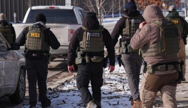 California lawmaker proposes bills to limit federal immigration enforcement