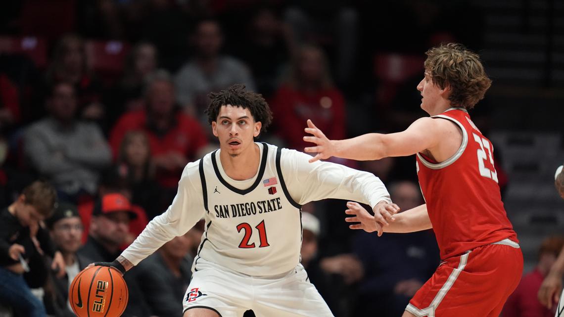 Byrd, Davis lead San Diego State past New Mexico 83-79