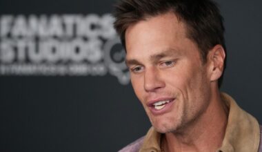 Tom Brady to visit Sacramento for public rally at DOCO celebrating CardVault store