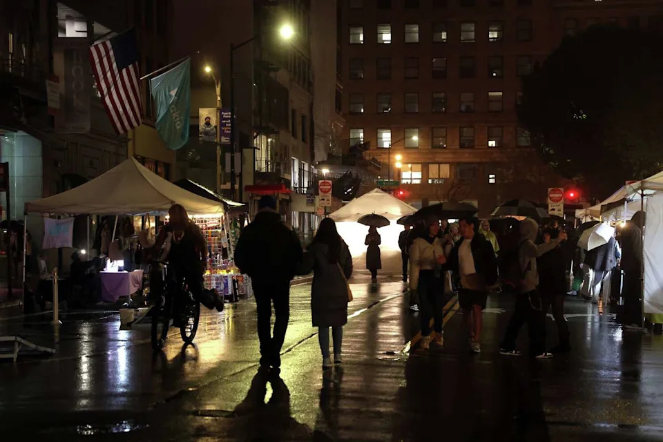 The Downtown First Thursdays street party on 2nd Street in San Francisco on Thursday. (Scott Strazzante/S.F. Chronicle)
