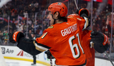 Gauthier scores 2 on birthday, Ducks hold off Rangers for 4th win in row