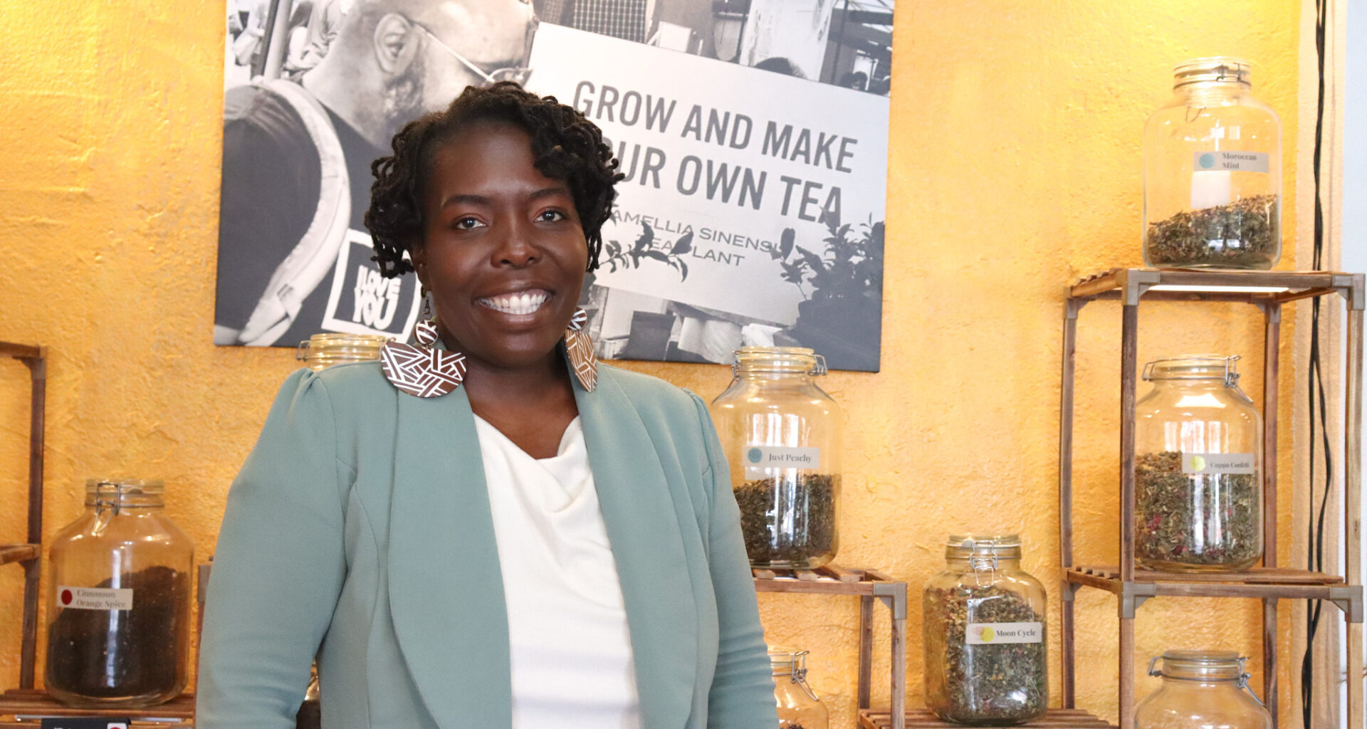 Flojaune Cofer officially running for District 1 Sacramento County supervisor