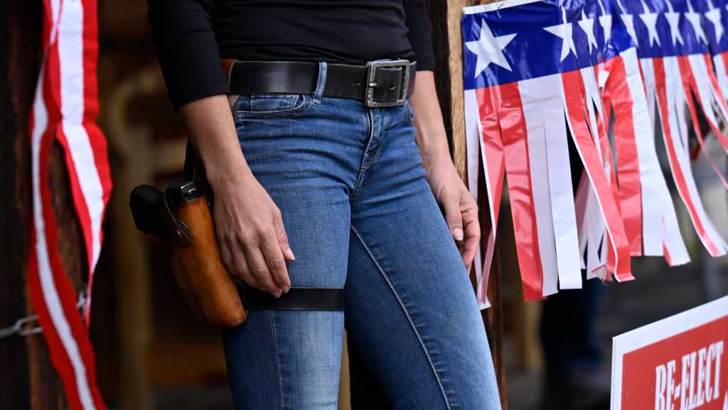 Judge panel rules California's open carry ban unconstitutional