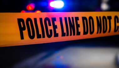 Apparent stabbing in San Francisco's Mission District leaves 2 with life-threatening injuries, police say