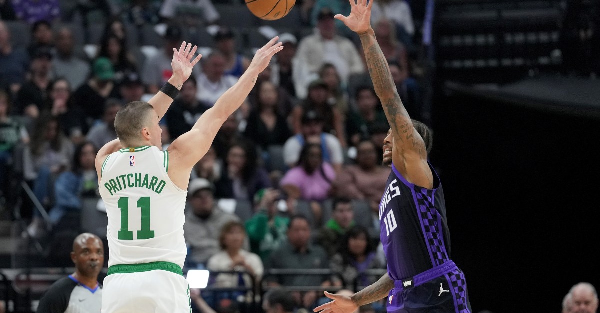 Boston Celtics (20-12) at Sacramento Kings (8-25) Game #33 1/1/26
