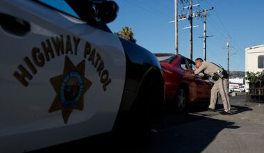 New California traffic laws in 2026: $1,000 fines, new red-light cameras