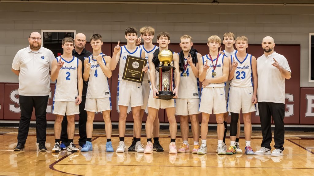 Cotters, Montague propel Bakersfield to Seymour Tournament championship