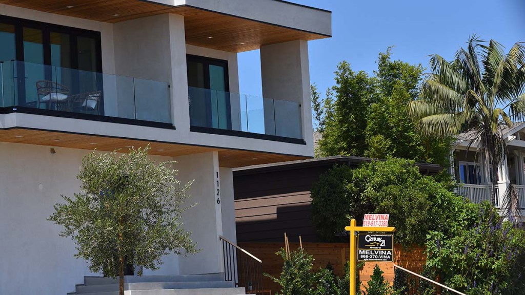 San Diego home prices rose in November for first time in 6 months