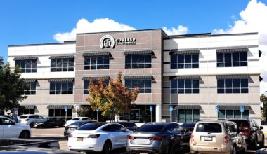 New Covered California enrollments dip amid tax-credit confusion, cost uncertainty