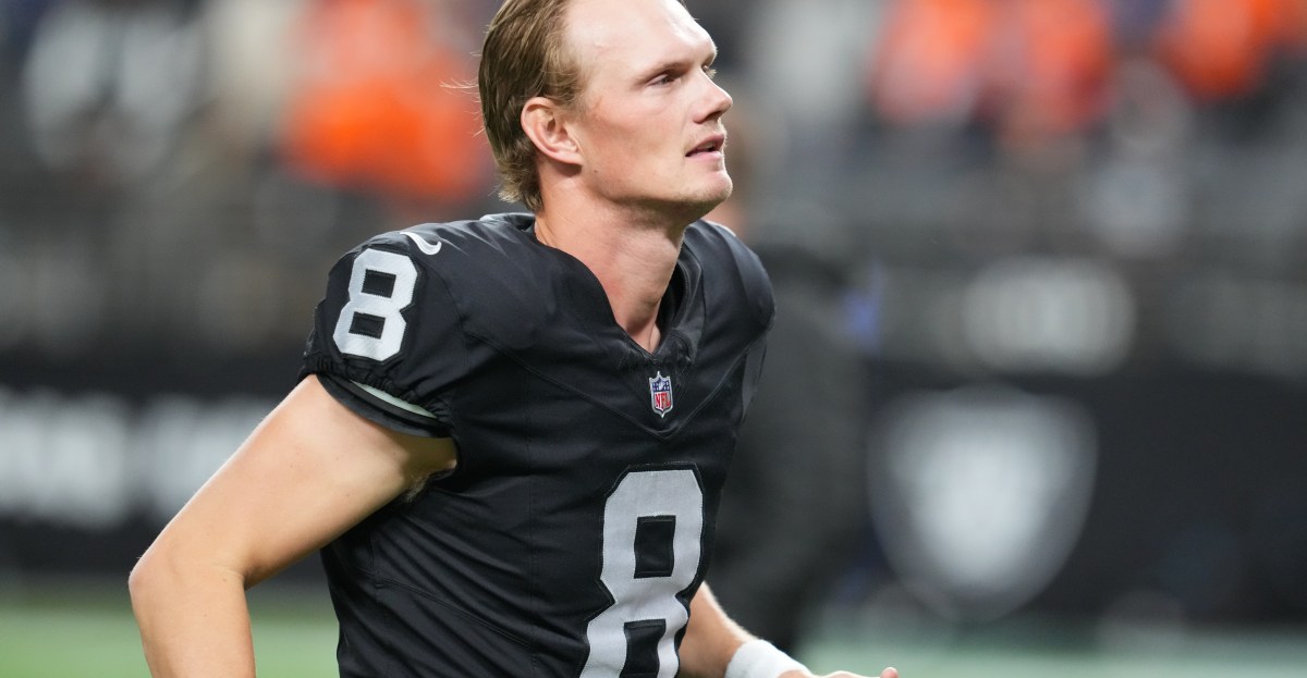 Daniel Carlson reaches milestone | Silver And Black Pride