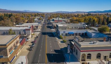 8 Tiny Off-Grid Towns In California