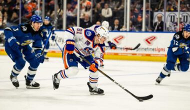 Josh Samanski in hockey uniform