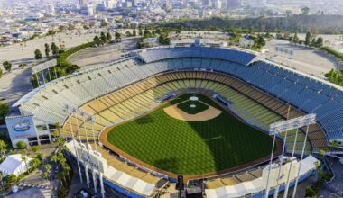 Dodger Stadium Gets Iconic California Burger Chain With New Partnership