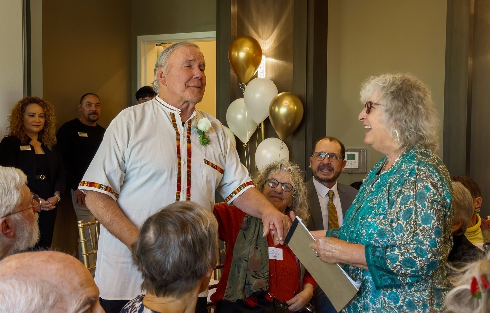 Grappling with Alzheimer's, this couple got married — again
