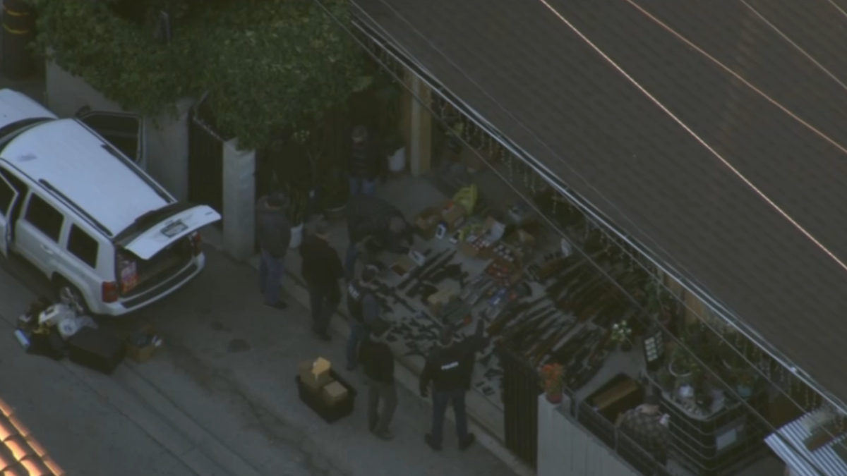 Warrant served in LAPD operation in Lincoln Heights – NBC Los Angeles