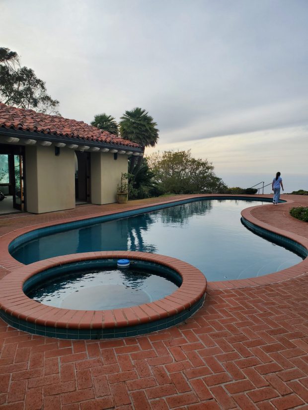 A pool and pool house are included on the Encelia Drive property once owned by Theodor (Dr. Seuss) Geisel. (Ashley Mackin-Solomon)